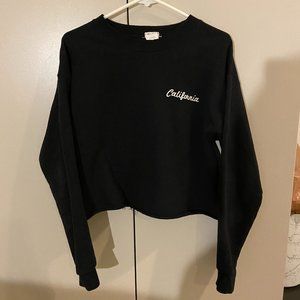 Brandy Melville California Cropped Crewneck